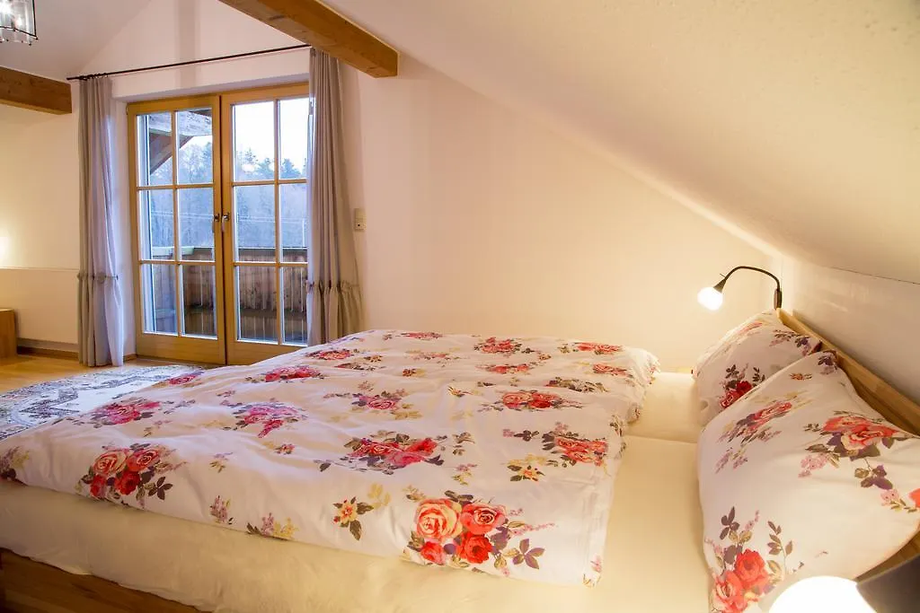 Ferienwohnung Rosalie Westerndorf