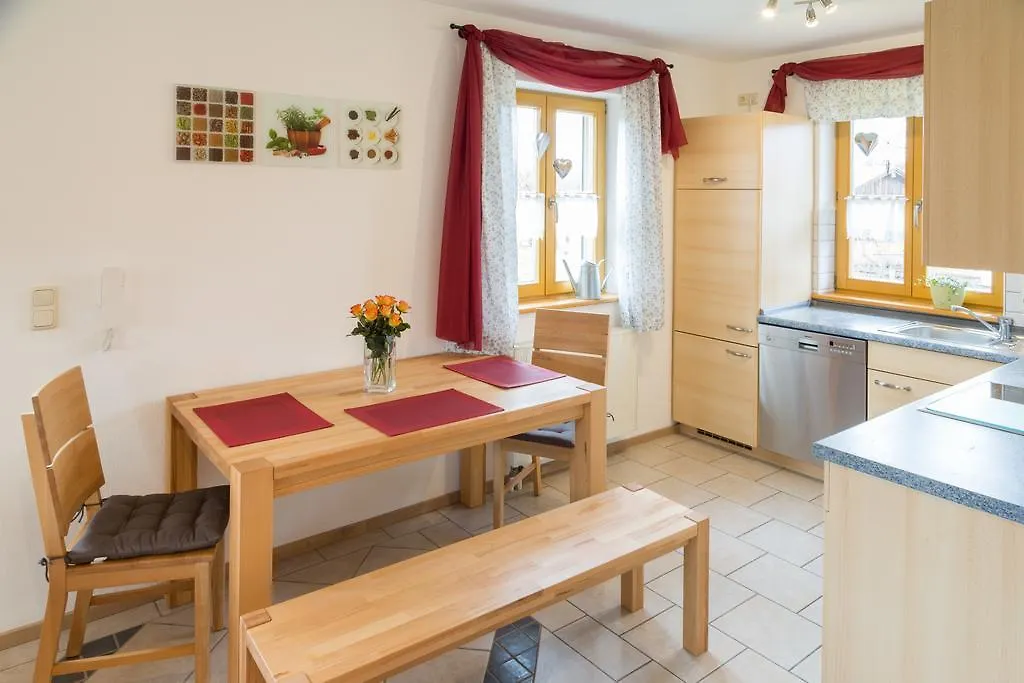 Ferienwohnung Rosalie Westerndorf
